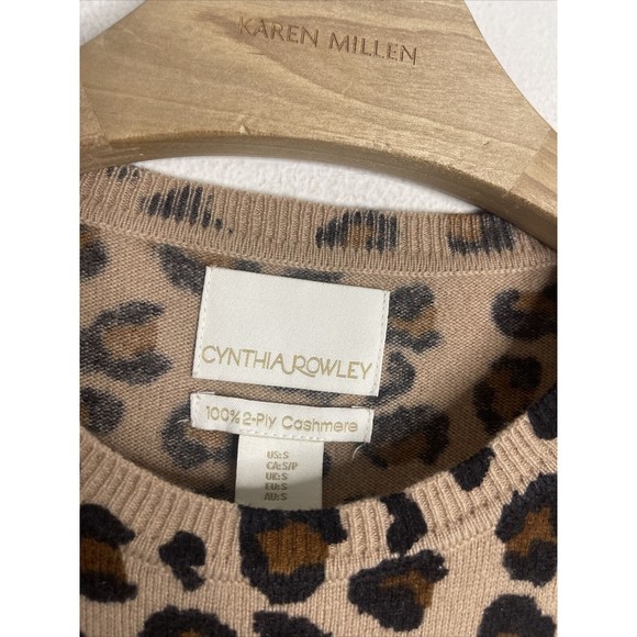 CYNTHIA ROWLEY 2 PLY 100% CASHMERE ROUND NECK SWEATER SIZE S ANIMAL PRINT - Picture 2 of 6